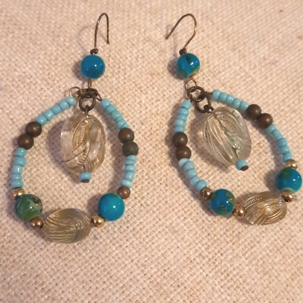 Beautiful fashion turquoise color dangle earrings